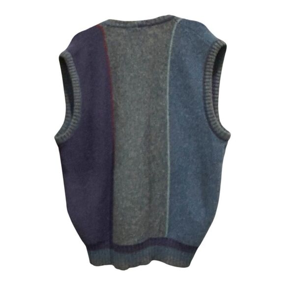 Hunting Horn Wool Sweater Vest in Blue and Purple - Picture 2 of 8